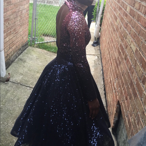 Beautiful customized ombré dress. - Picture 2 of 5